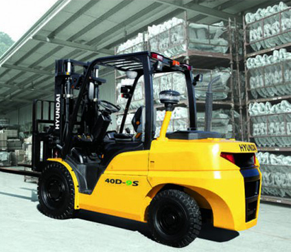 Вилочный погрузчик Hyundai 45D-9S