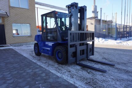 Фото 98 - Вилочный погрузчик TRF D60-4i.