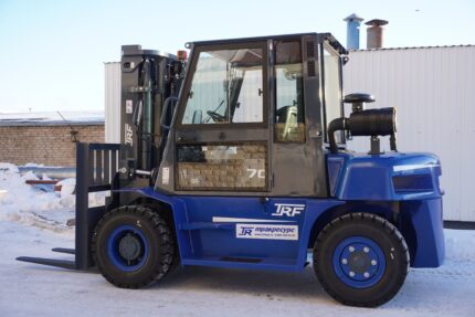 Фото 78 - Вилочный погрузчик TRF D70-4X.